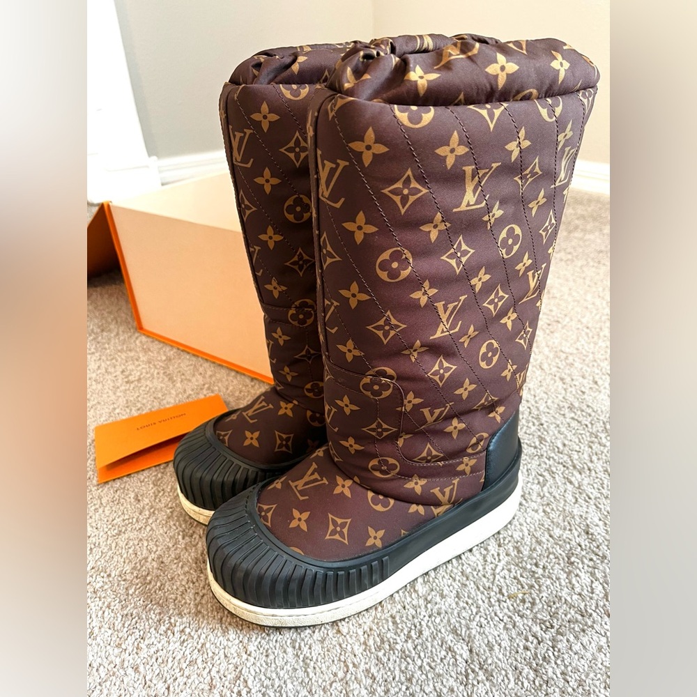 😍NEW RARE Louis Vuitton Snow boots